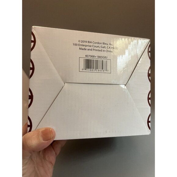 New In Box  Cordon Bleu Teapot With Infuser Color RED - Picture 12 of 12